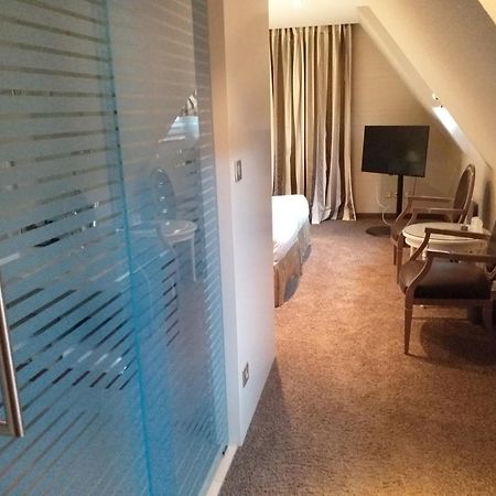 סנט היפולייט Logis Hotel Le Parc & Spa מראה חיצוני תמונה