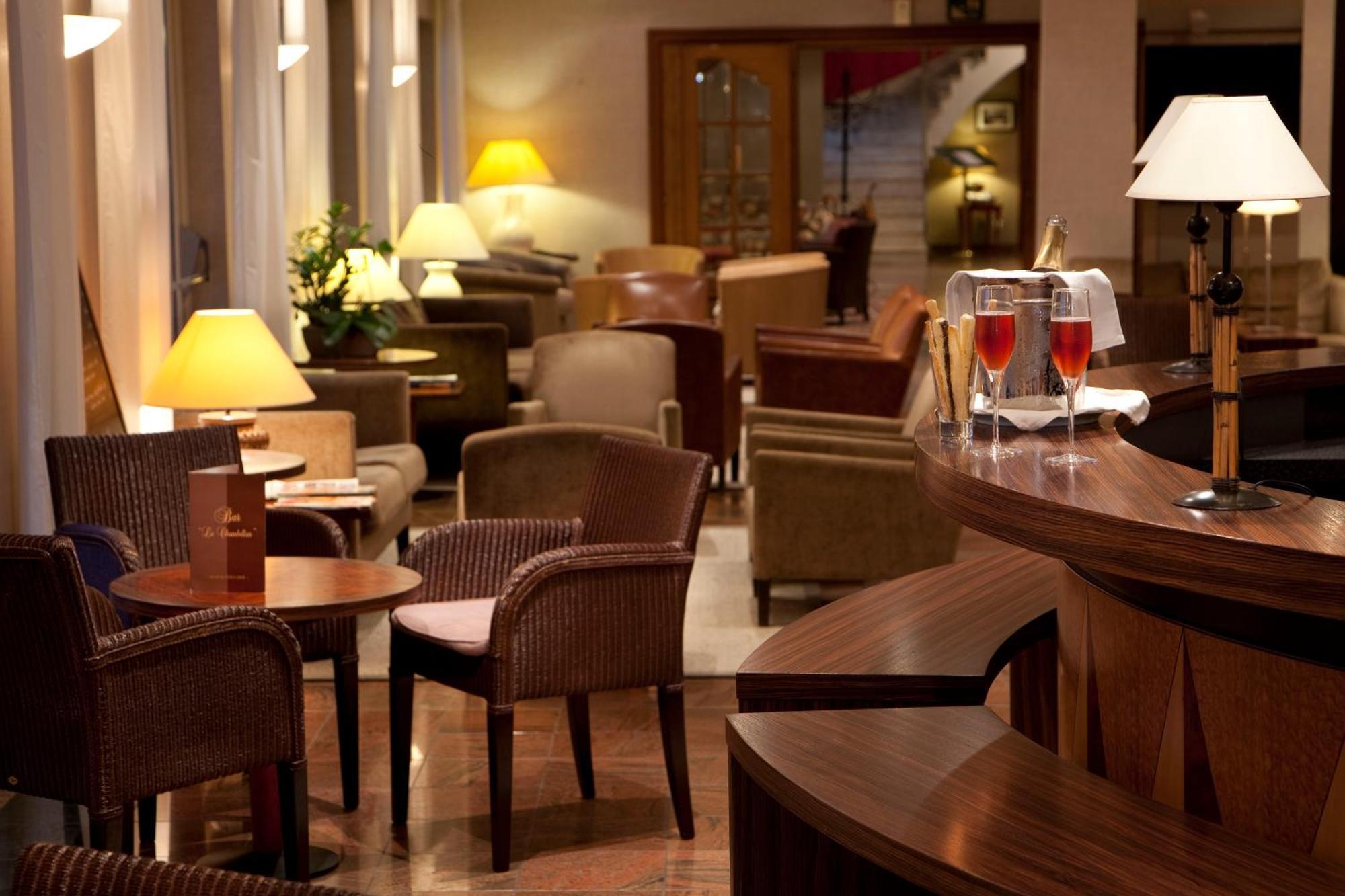 סנט היפולייט Logis Hotel Le Parc & Spa מראה חיצוני תמונה
