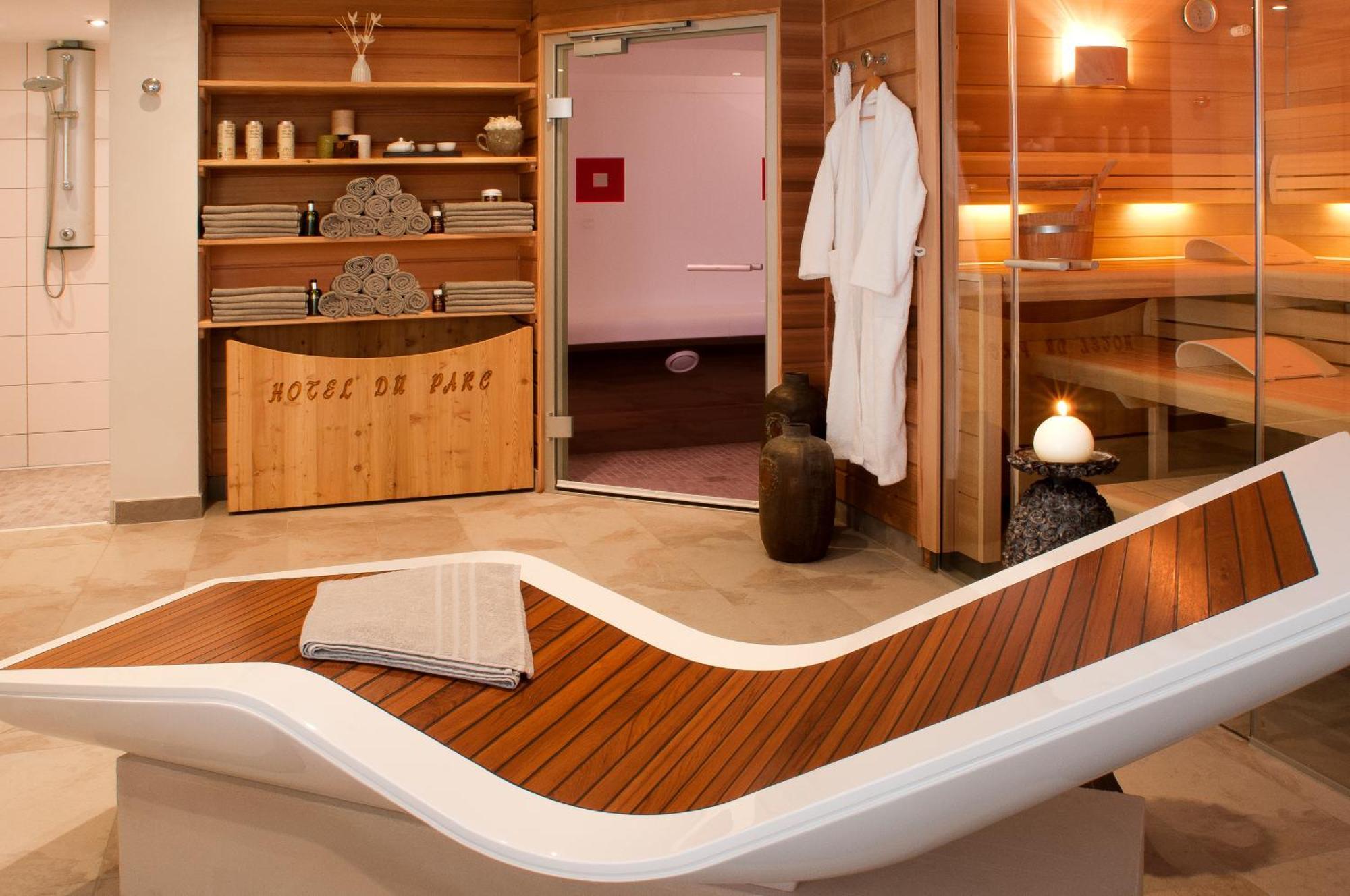 סנט היפולייט Logis Hotel Le Parc & Spa מראה חיצוני תמונה
