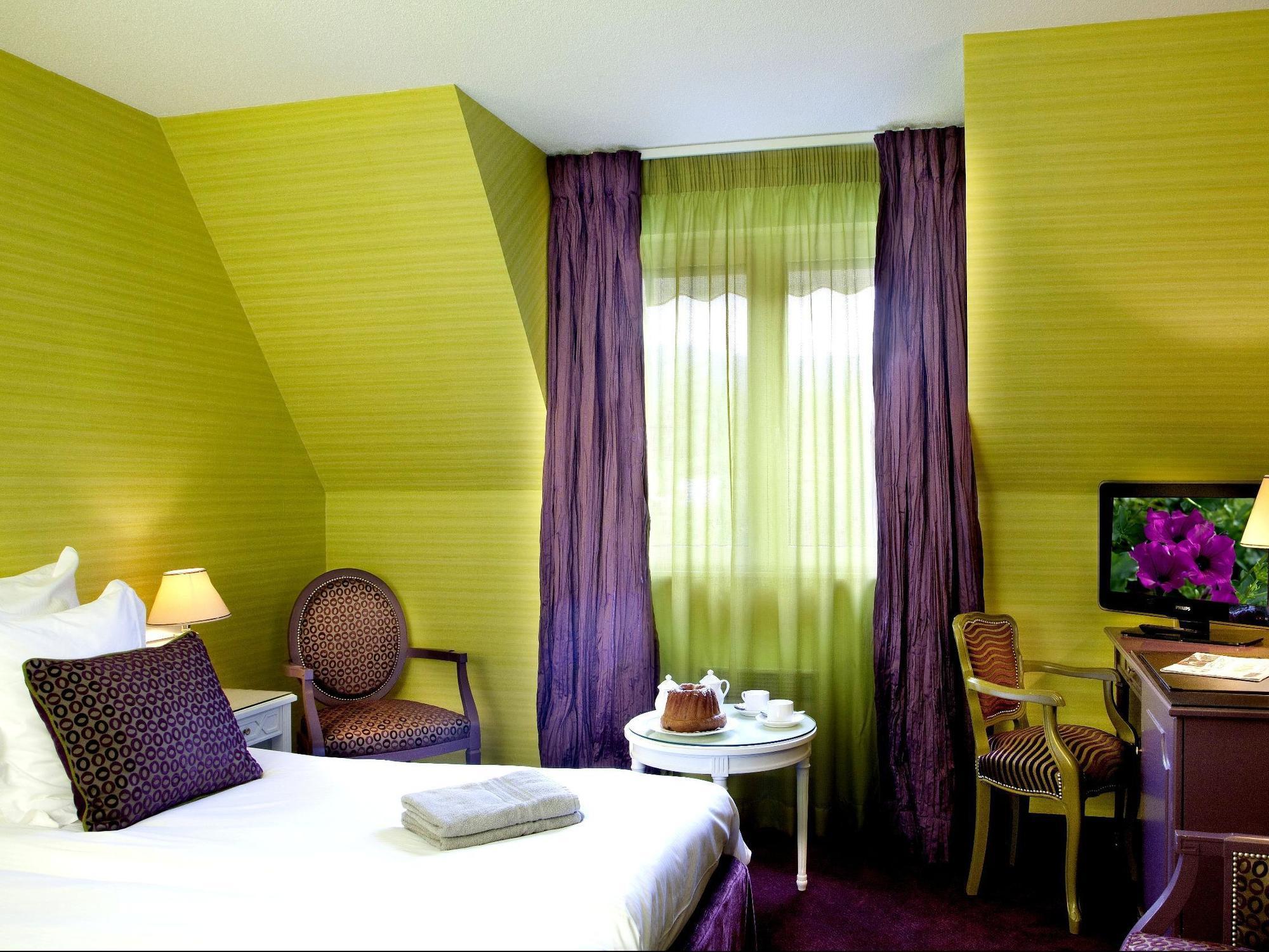 סנט היפולייט Logis Hotel Le Parc & Spa מראה חיצוני תמונה